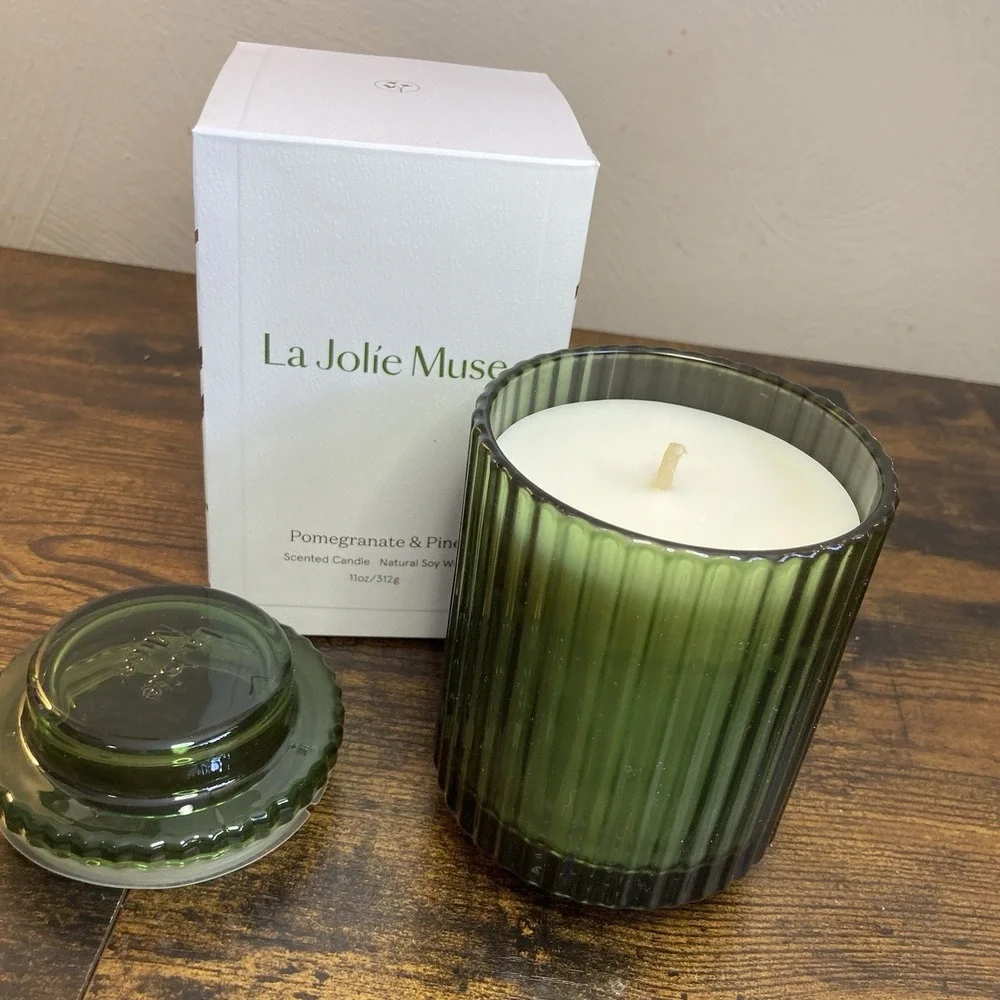 La Jolie Muse Pomegranate and Pine Luxury Soy Wax Candle 11oz‎ Green Glass